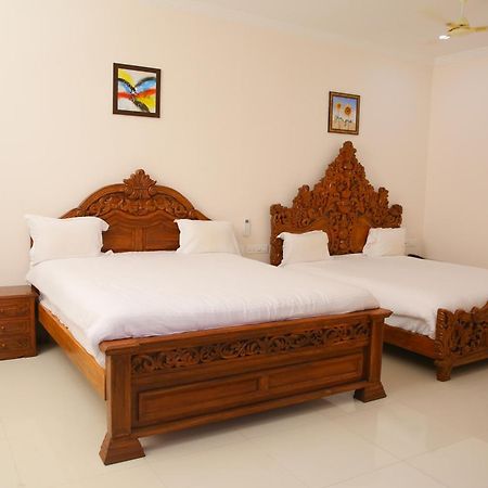 Saba Executive Rooms And Apartments Hyderabad Luaran gambar