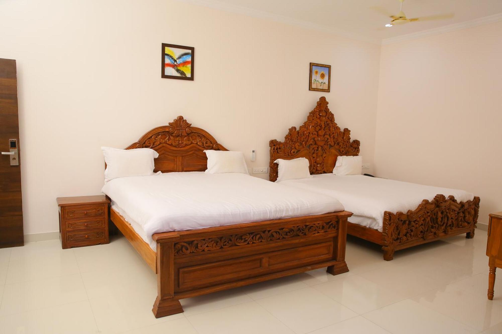 Saba Executive Rooms And Apartments Hyderabad Luaran gambar