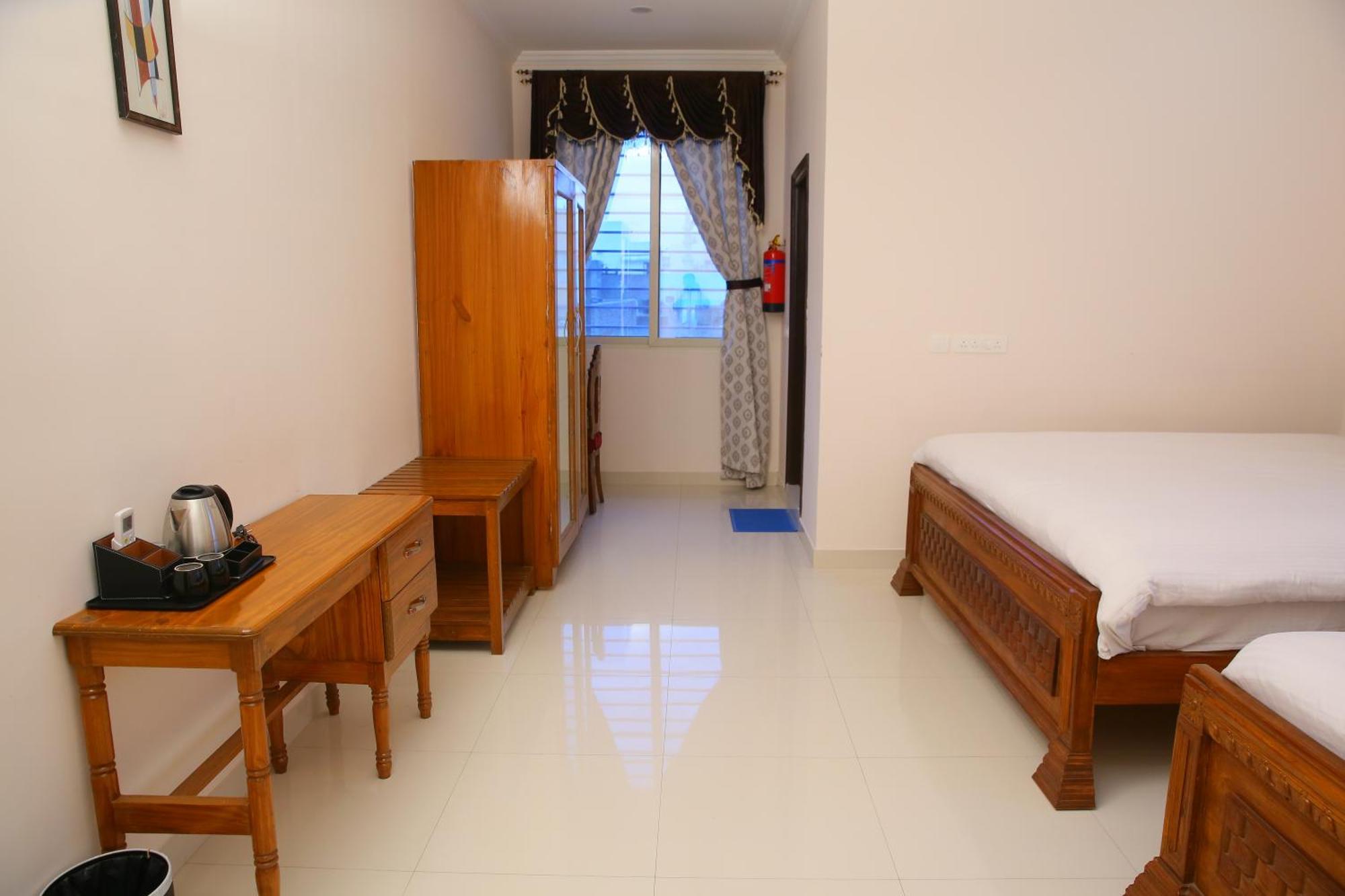 Saba Executive Rooms And Apartments Hyderabad Luaran gambar